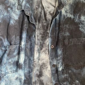 Blue tie die button up long sleeve shirt